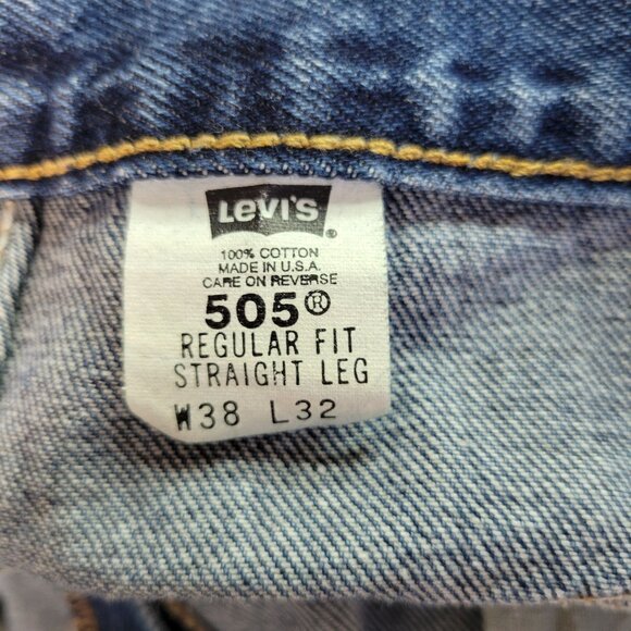 Levis 505 Regular Vintage Mens Jeans Actual Size 36x32 Straight Leg Denim Blue - Picture 7 of 7
